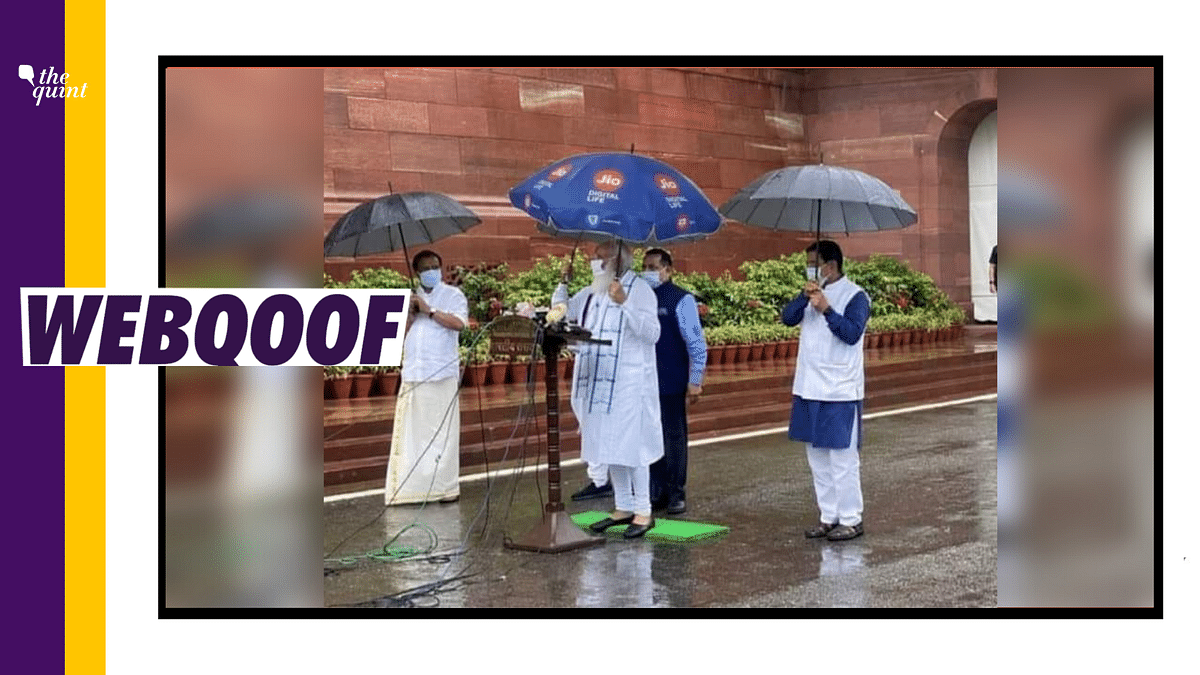 No, PM Modi Isn't Holding a Jio Umbrella; Picture Is Morphed!