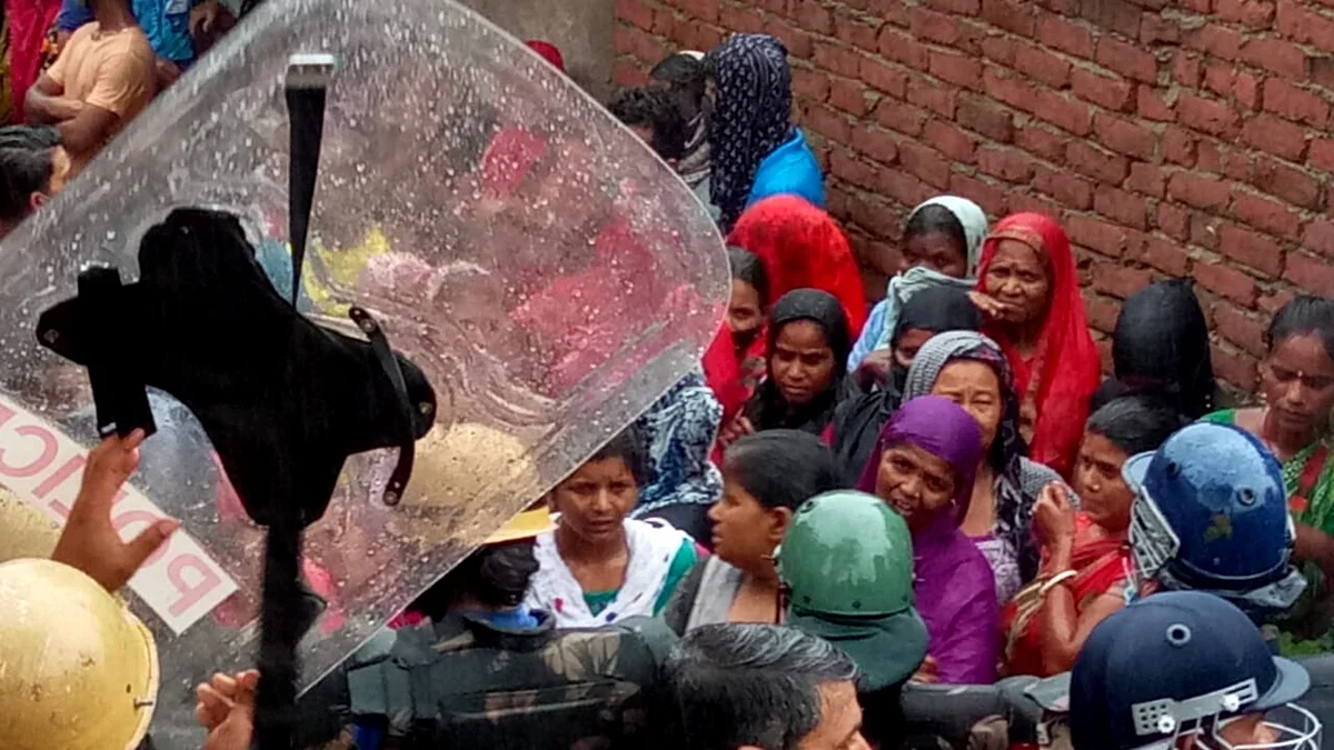 <div class="paragraphs"><p>Amid heavy police deployment, villagers continue to protest the demolition.</p></div>