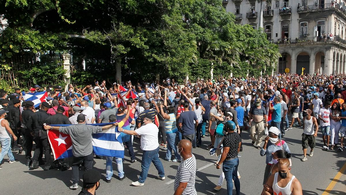 Cuba Sees Biggest Anti-Govt Protest in Decades Amid COVID Outbreak