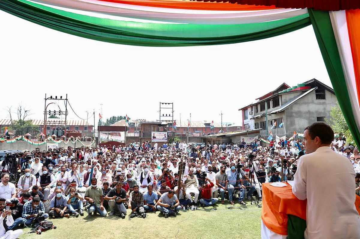 'Have a Bit of Kashmiriyat in Me': Rahul Gandhi in Srinagar