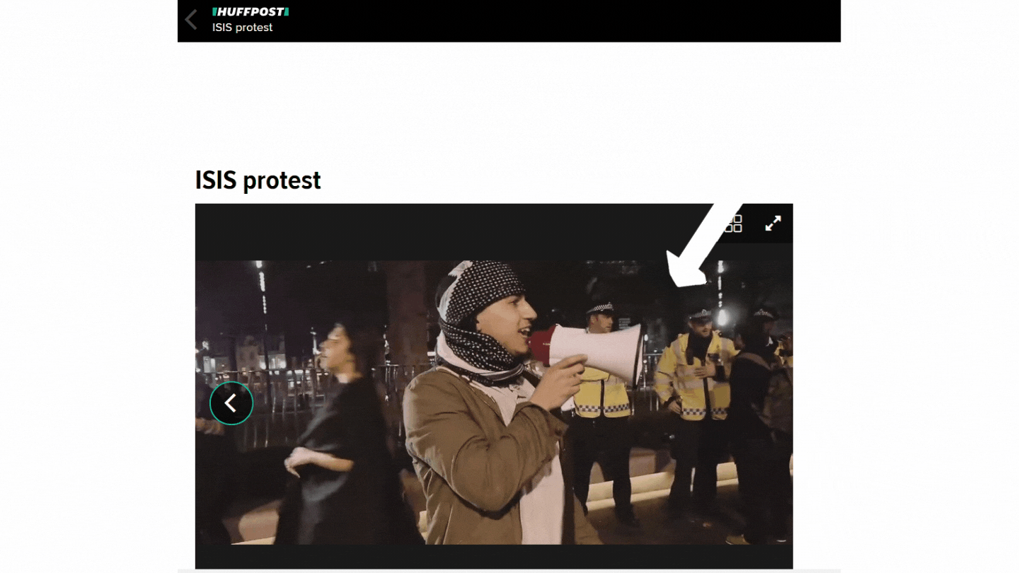 <div class="paragraphs"><p>A photograph of the play uploaded by Huffington Post.</p></div>