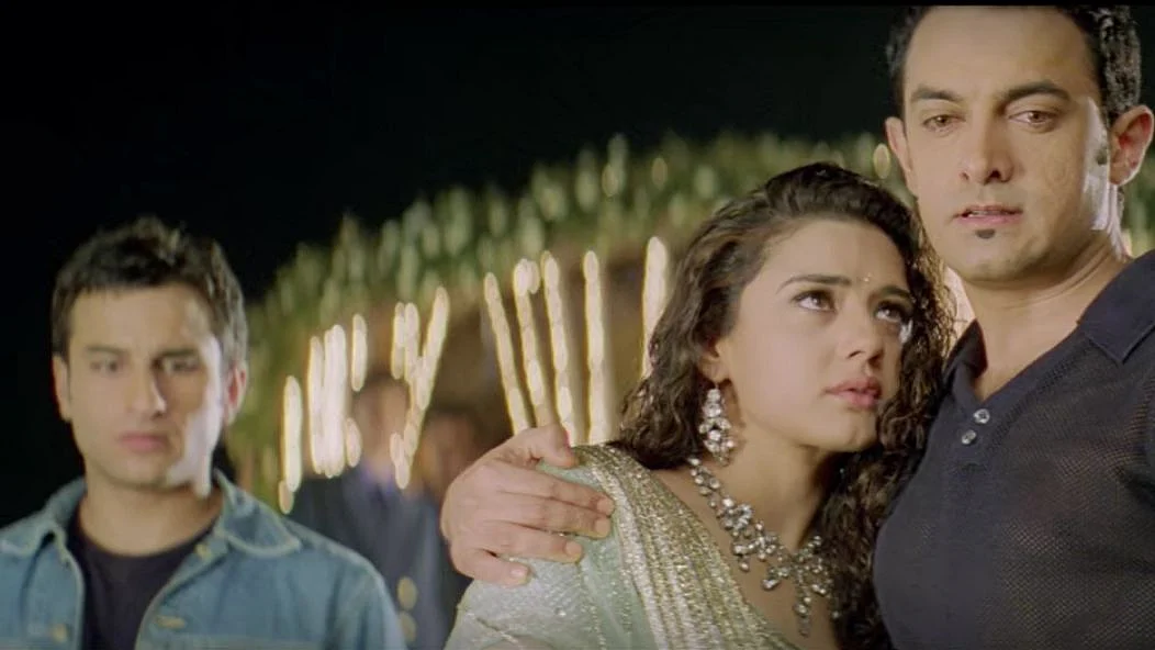 <div class="paragraphs"><p>A still from <em>Dil Chahta Hai.</em></p></div>