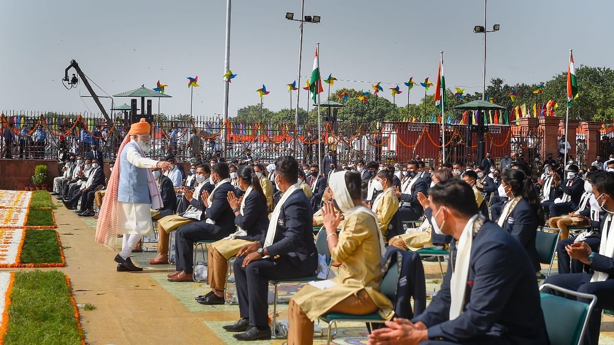 Photos: India's Olympic Stars Attend Independence Day Celebrations at Red Fort