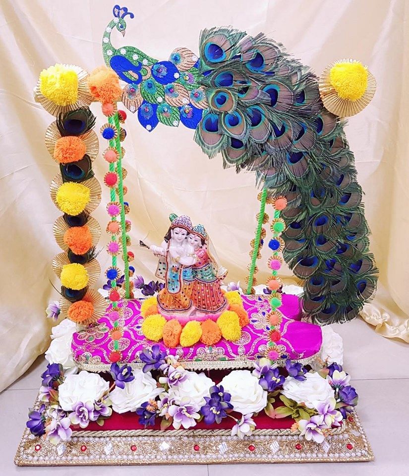 A Mandala Themed Floral Decoration for Janmashtami Celebrations | Jaipur