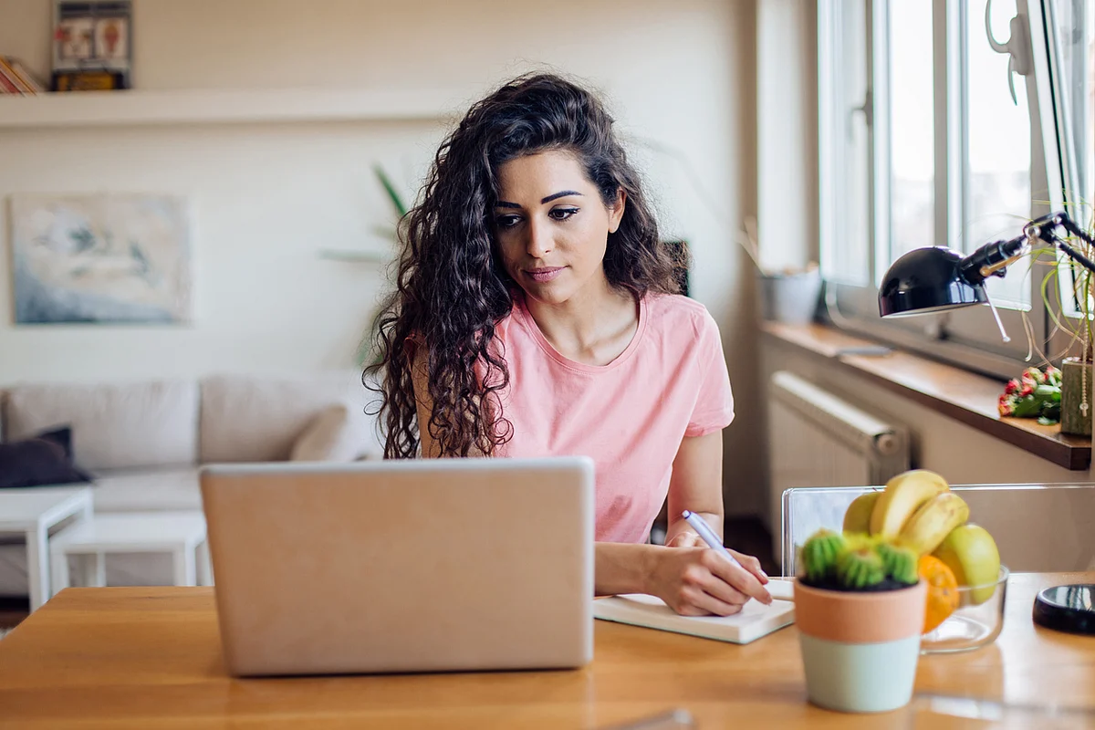 Bye Money Problems: HDFC Life Insurance, Your Solution to A Calmer Life