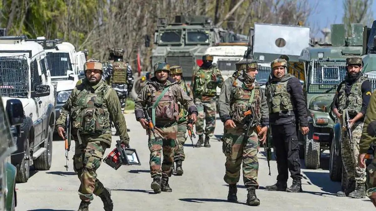 <div class="paragraphs"><p>Two terrorists including the top commander of Lashkar-e-Taiba killed in Srinagar.&nbsp;Image for representational purposes. </p></div>