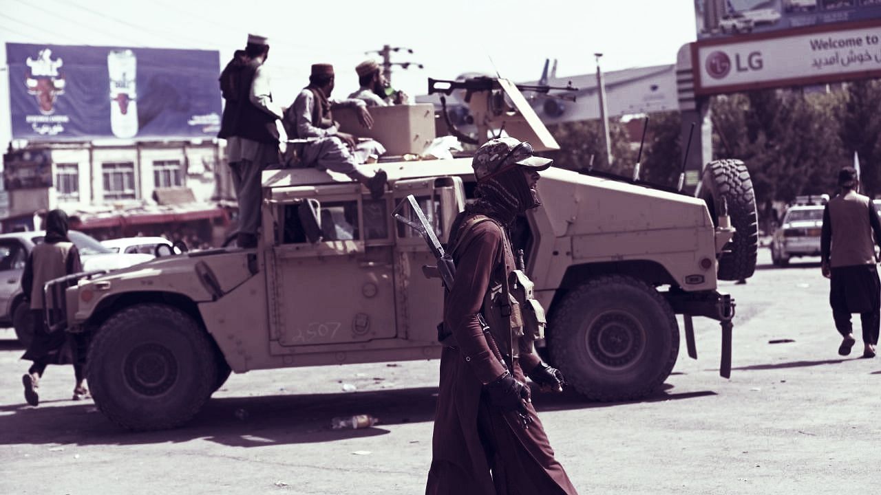<div class="paragraphs"><p>Taliban fighters in front of the Hamid Karzai International Airport, in Kabul, Afghanistan. Image used for representation purpose.</p></div>