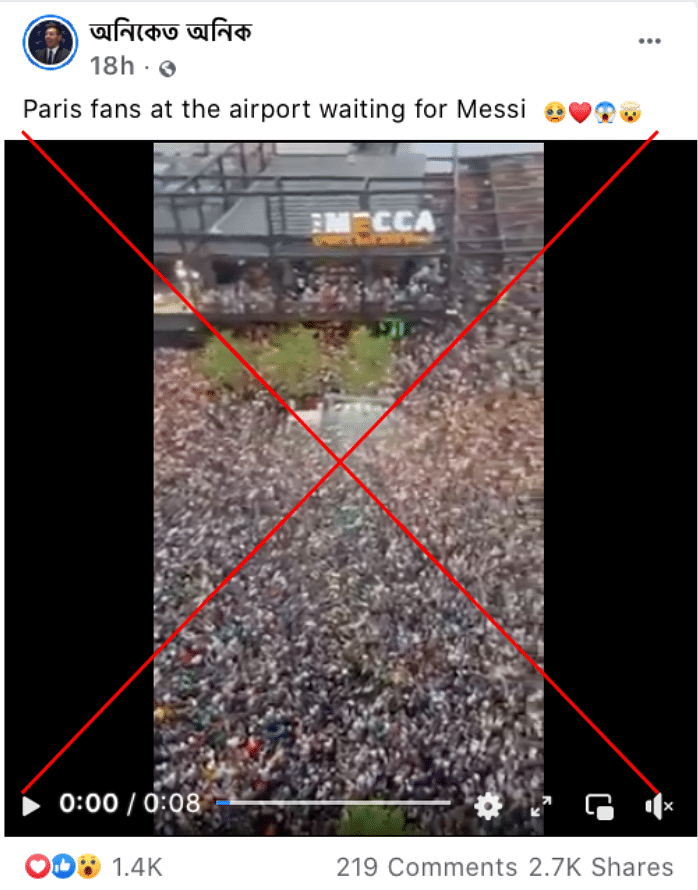 It's true that fans had gathered to welcome Messi in Paris on Tuesday, but the viral video is from an NBA match.
