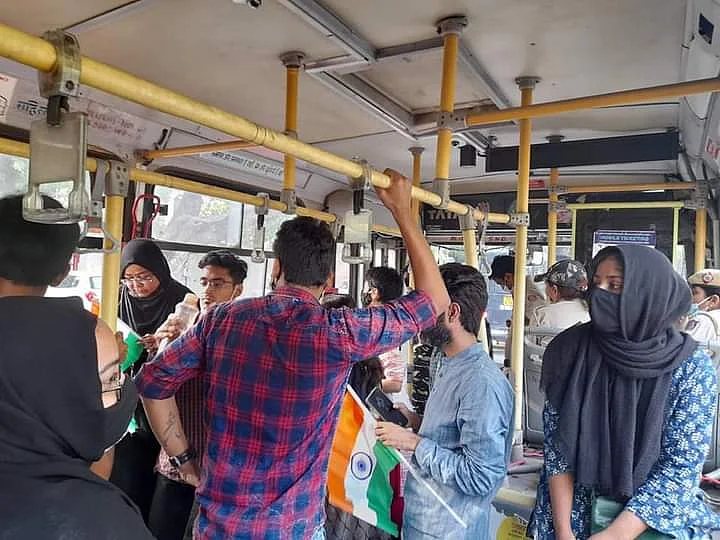 Delhi: Students, Activists Protest Against Communal Sloganeering; Many Detained