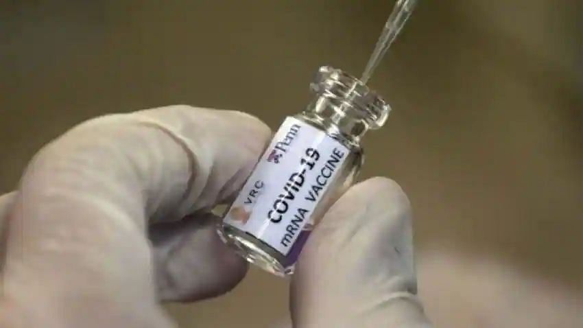 <div class="paragraphs"><p>All adults in Madhya Pradesh's Indore have received at least one dose of the COVID-19 vaccine, Chief Minister Shivraj Singh Chouhan announced on Tuesday, 31 August. Image used for representational purposes.&nbsp;</p></div>