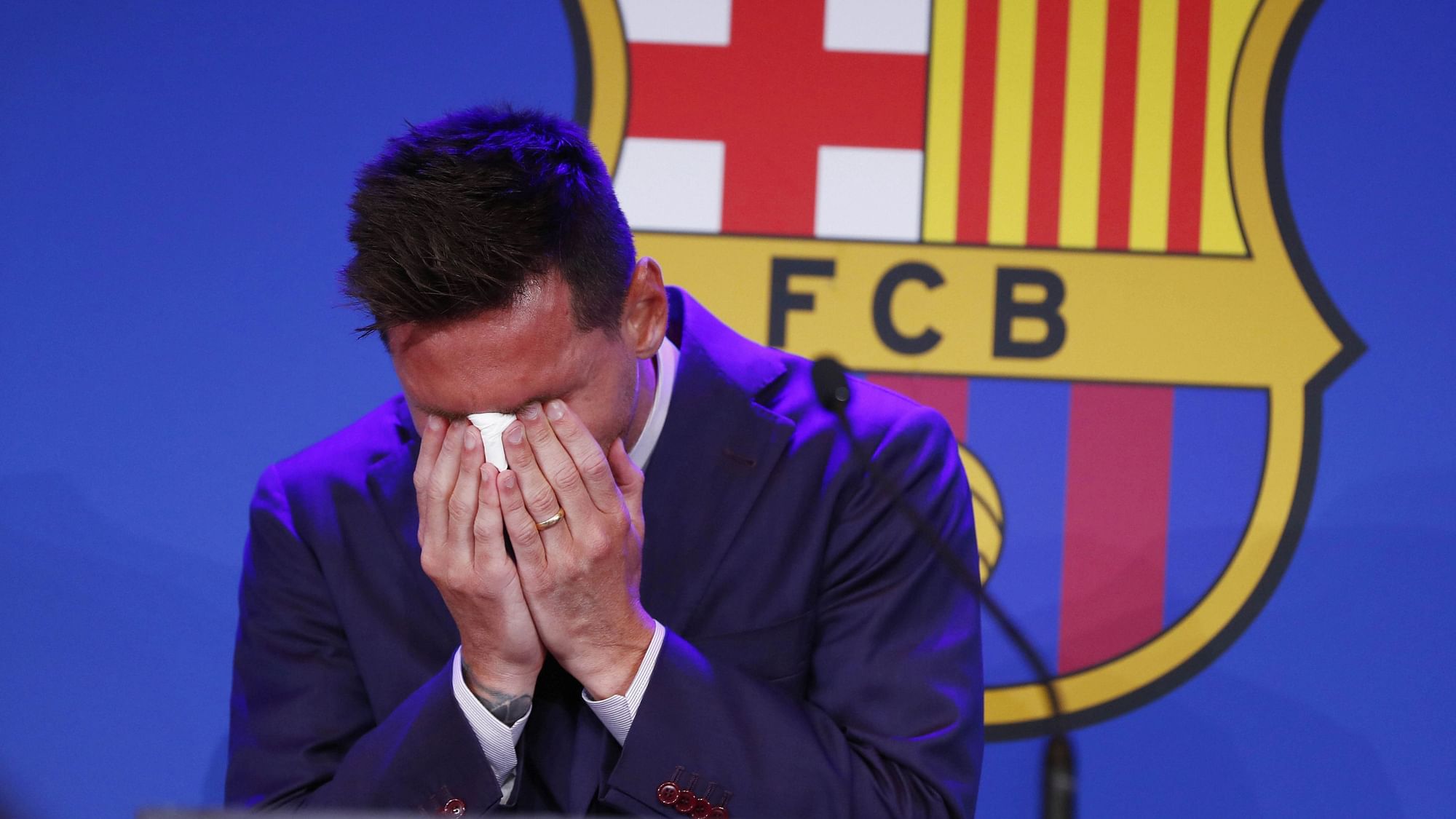 <div class="paragraphs"><p>Lionel Messi cries at the start of a press conference at the Camp Nou stadium in Barcelona, Spain, Sunday, Aug. 8, 2021. </p></div>
