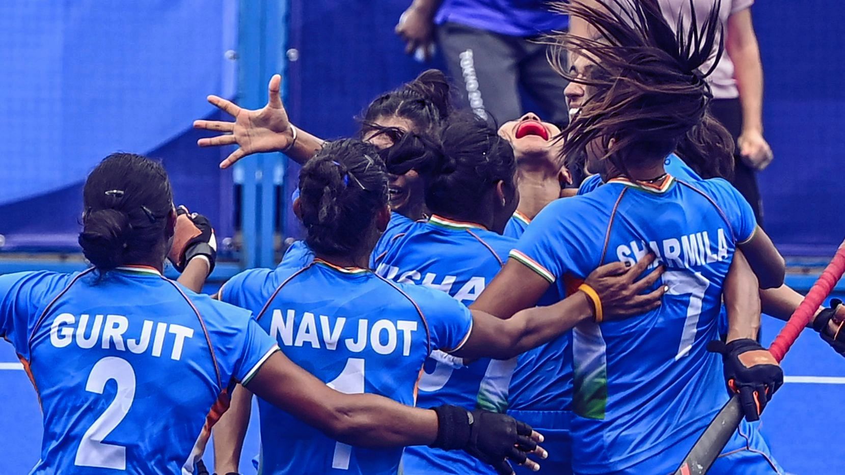 <div class="paragraphs"><p>From the coach to his players, every member of the Indian women's hockey team has had to face some struggle to reach where they are.</p></div>