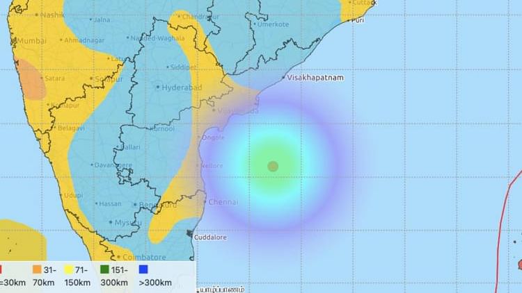 <div class="paragraphs"><p>Social media users said that they felt the tremors in Thiruvanmiyur, Alwarpet and areas close to the sea in Chennai.</p></div>