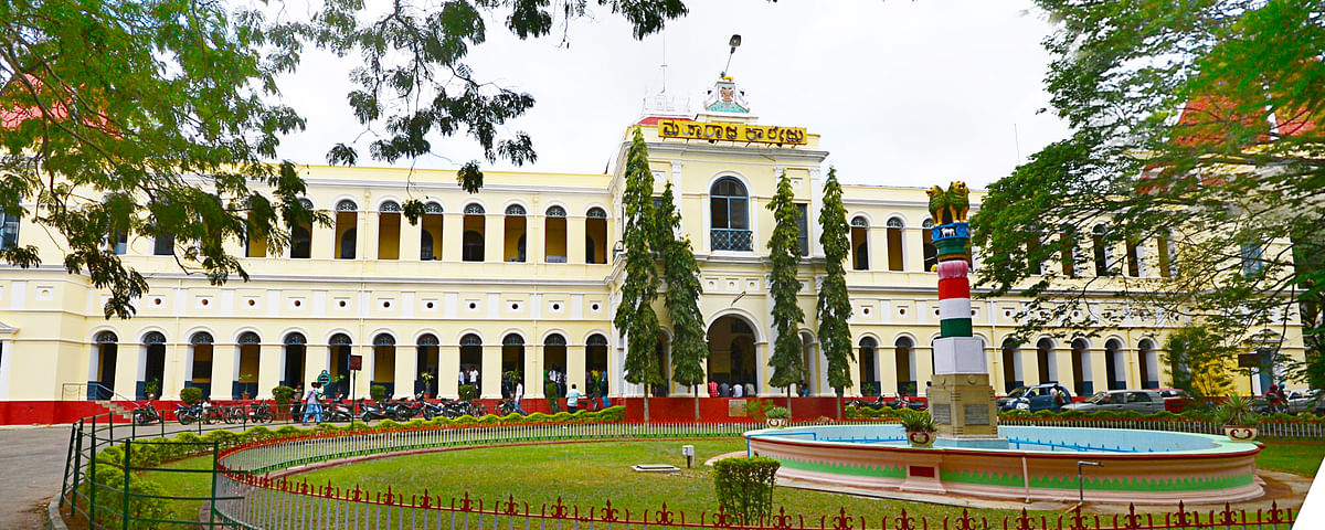 Female Students Can't Sit Alone in Campus after 6.30PM: Mysore Uni