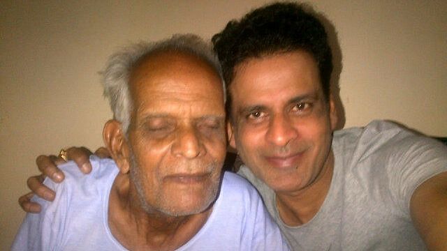 <div class="paragraphs"><p>Manoj Bajpayee with his father.</p></div>