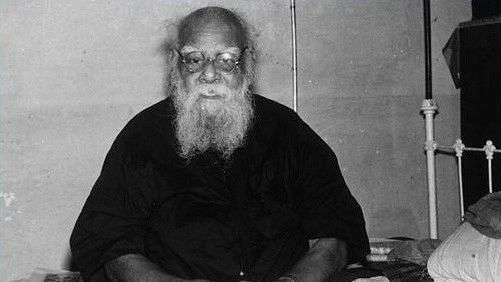 <div class="paragraphs"><p>Tamil Nadu has decided to celebrate Periyar's birth anniversary every year as  Social Justice Day to symbolically reinforce his egalitarian principles.</p></div>