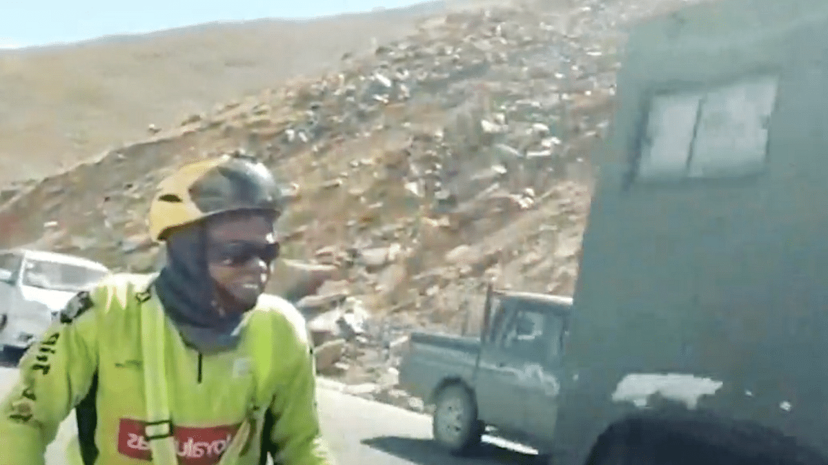 80-Year-Old Man Cycles to Reach Mountain 17,600 Ft Above Sea Level