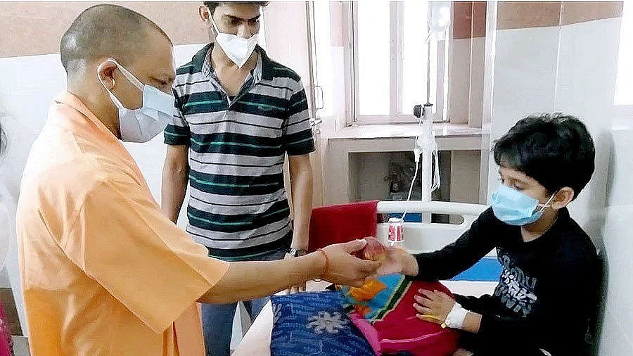 <div class="paragraphs"><p>UP CM Yogi Adityanath met patients at a Firozabad hospital during his visit. Image used for representational purpose.</p></div>