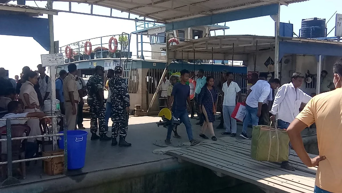 <div class="paragraphs"><p>Security increased at the ghat after the accident.</p></div>