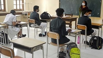 <div class="paragraphs"><p>60 students of Sri Chaitanya school, Bengaluru test positive for COVID-19.&nbsp;</p></div>