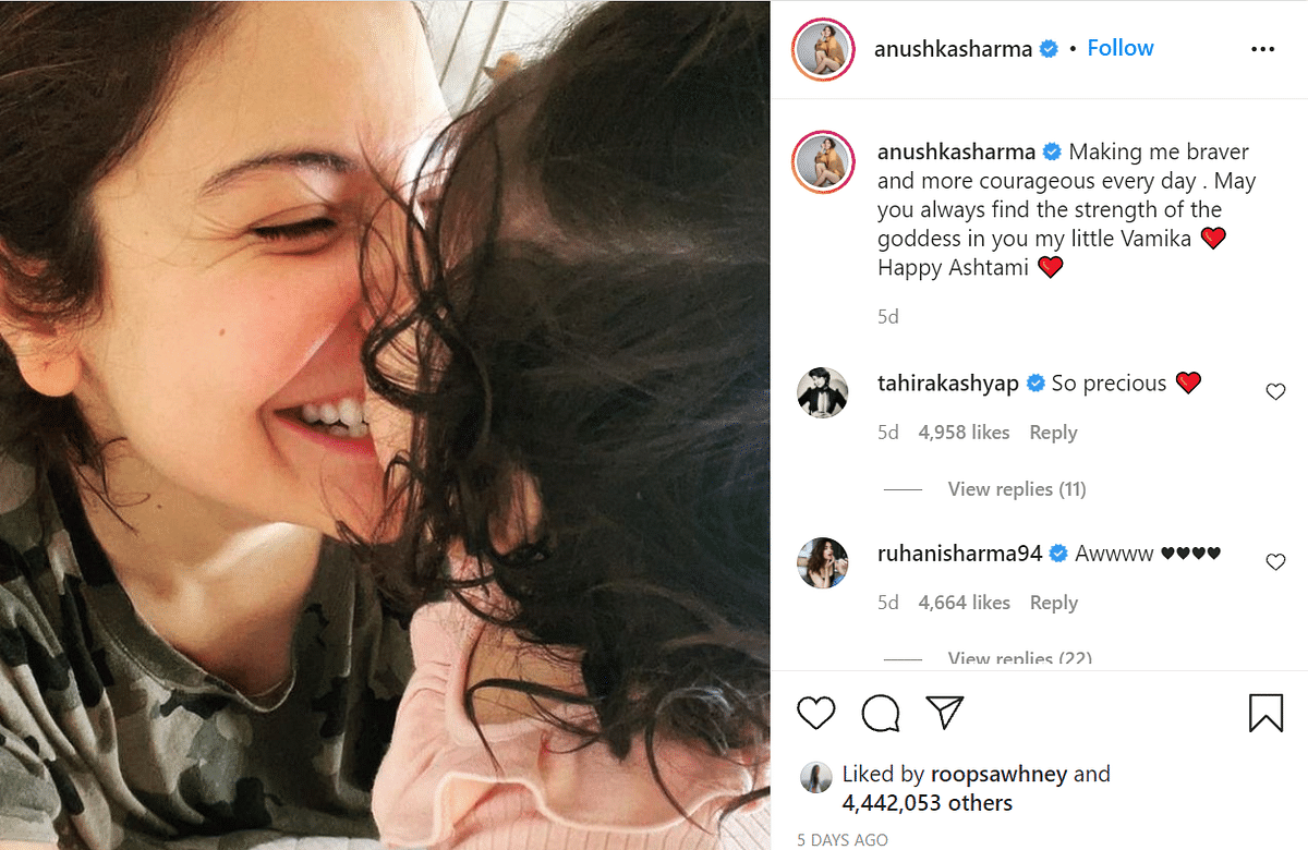 Ranveer Singh and other bollywood actors adored with love on the picture posted by Anushka Sharma on Instagram