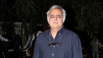 <div class="paragraphs"><p>Hansal Mehta has reacted to the attack on Prakash Jha, others by Bajrang Dal members.</p></div>