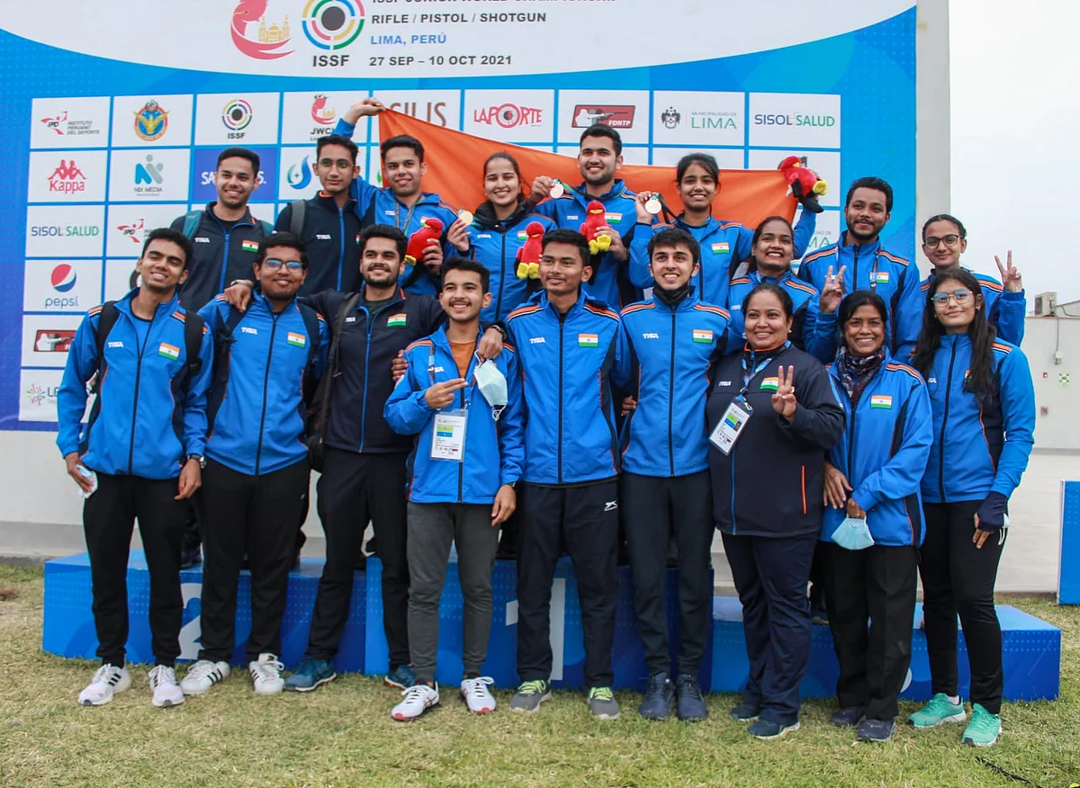 <div class="paragraphs"><p>Some members of India's contingent at the Junior Shooting World Championship</p></div>