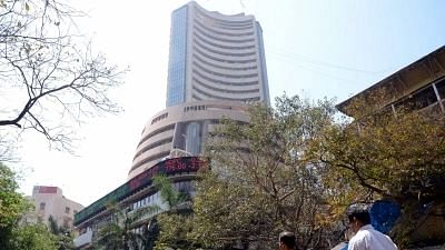 Sensex Plunges Around 1k Points; Realty Stocks Fall