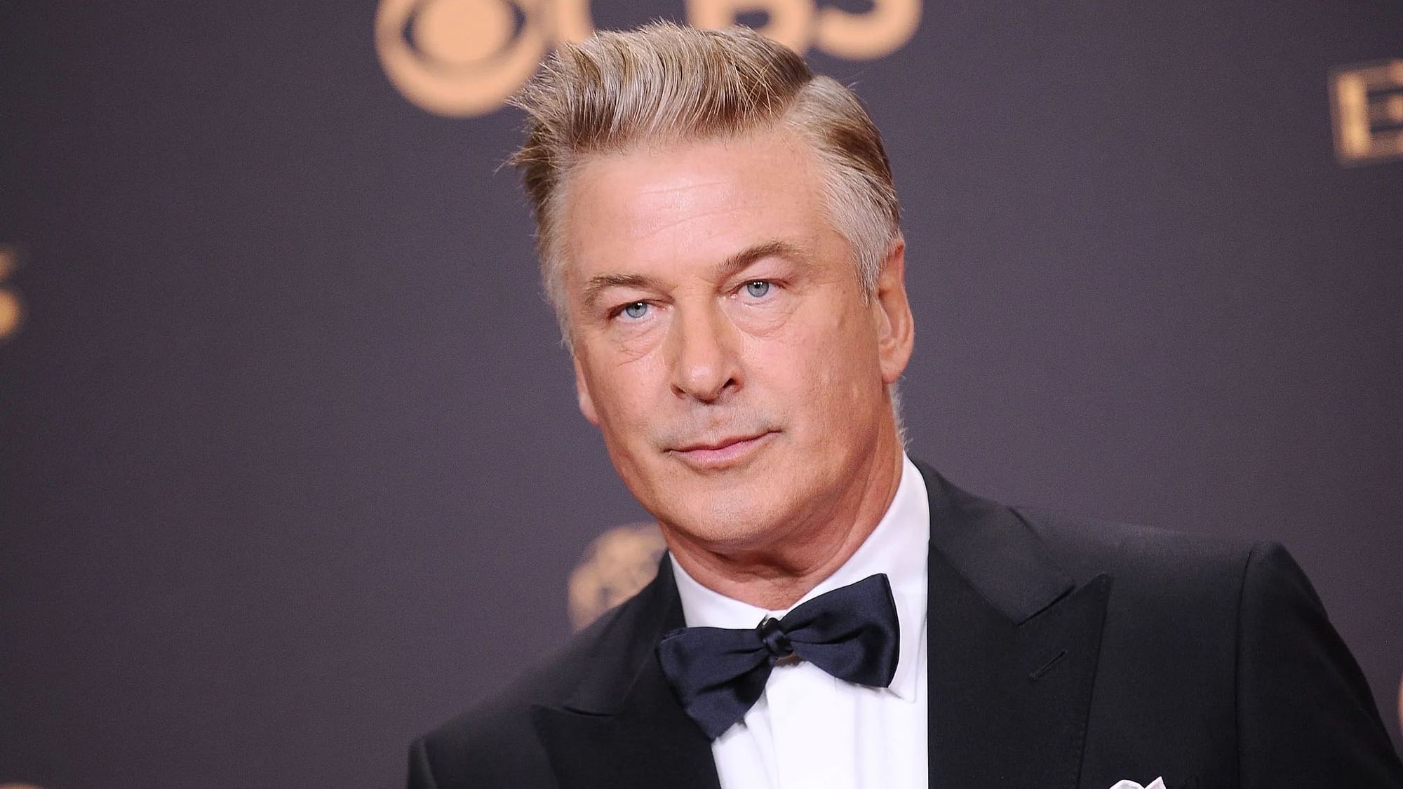 <div class="paragraphs"><p>Actor Alec Baldwin shot dead a cinematographer on 21 October 2021, while discharging a prop gun on set in New Mexico.</p></div>