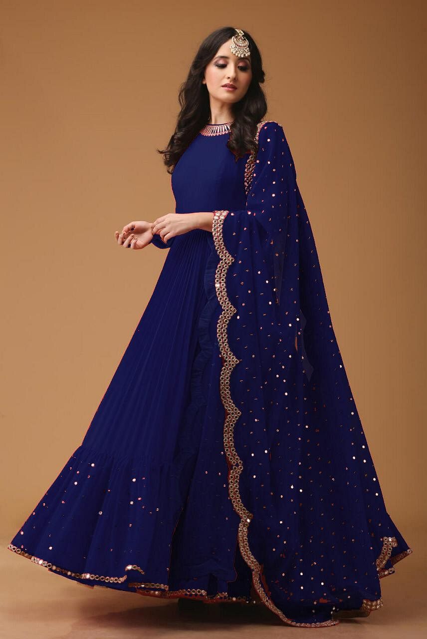 Gorgeous Ethnic Looks for Karva Chauth 2021 – Dress365days