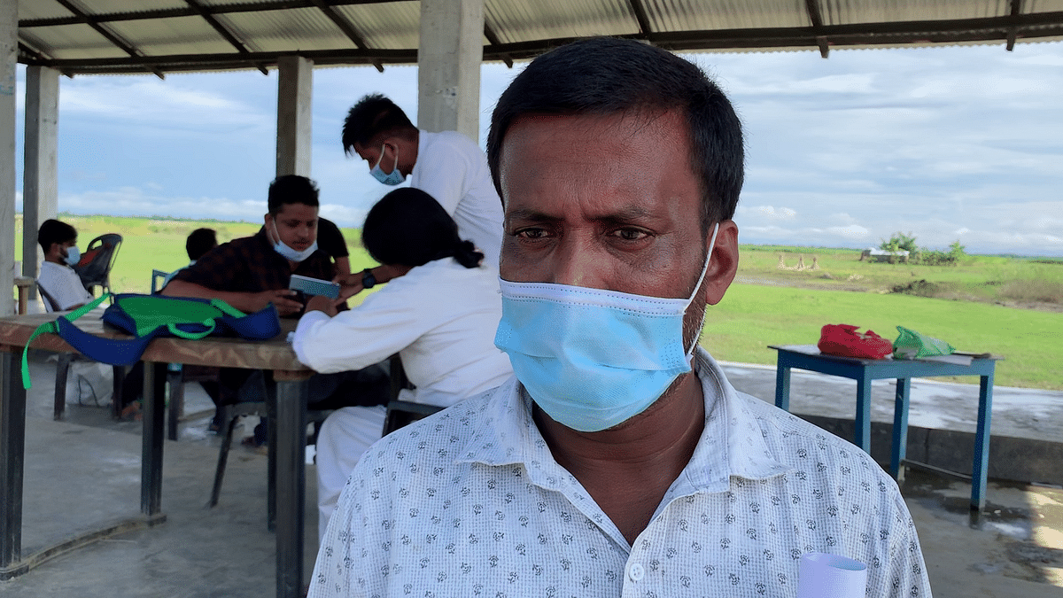 Villagers living on the river islands in Assam rely on Boat Clinics for their fight against COVID-19. 