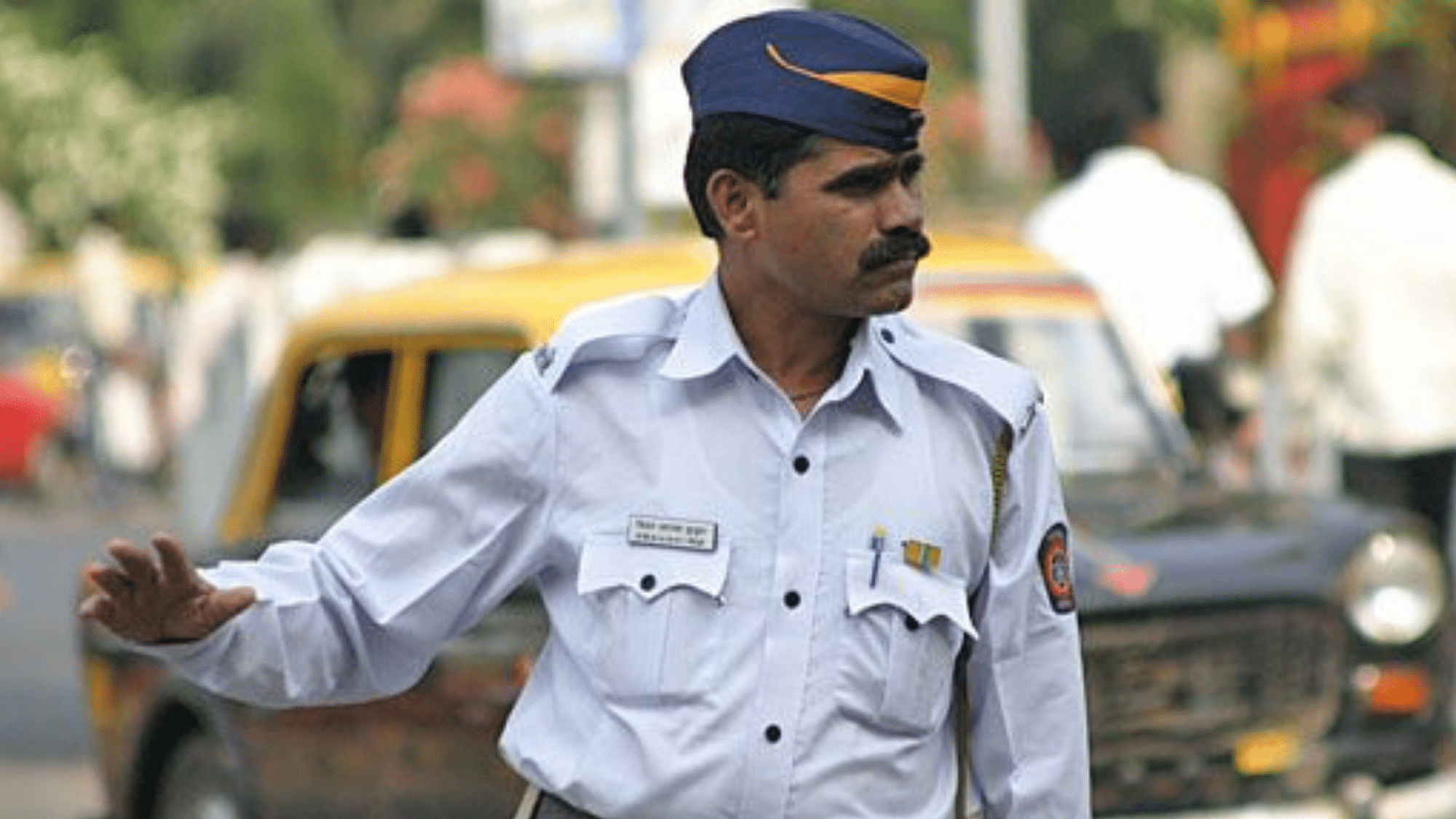 <div class="paragraphs"><p>Representational Image. Man kidnaps traffic police officer after being stopped for checking.</p></div>