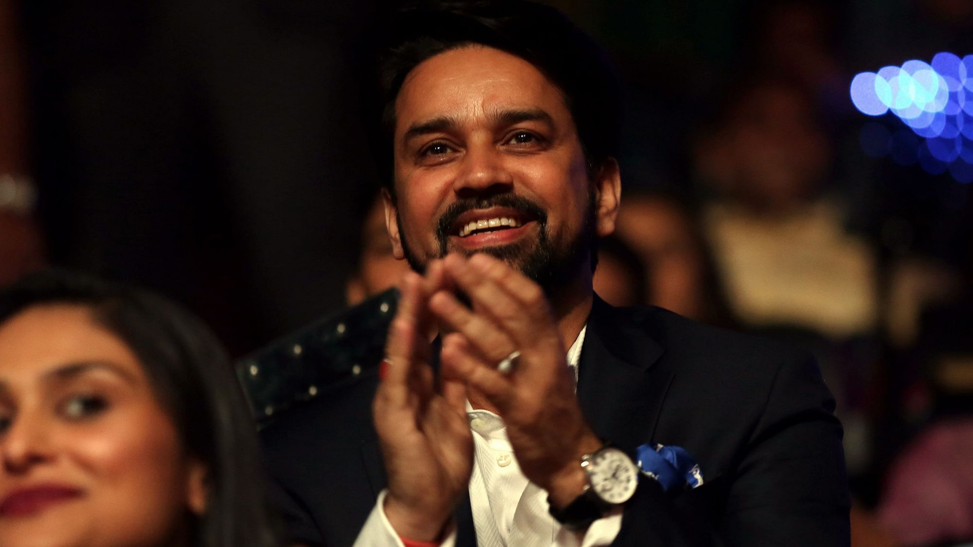 <div class="paragraphs"><p>Sports Minister Anurag Thakur has questioned Hockey India's decision to pull out the hockey teams with the 2022 CWG.</p></div>