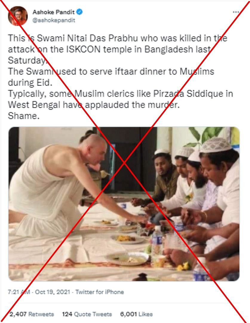 The photo shared is from a 2016 event in West Bengal, and does not show the devotee who was killed  in Naokhali.
