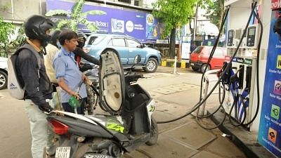 <div class="paragraphs"><p>No Hike in Petrol and Diesel on Monday, 18 October</p></div>