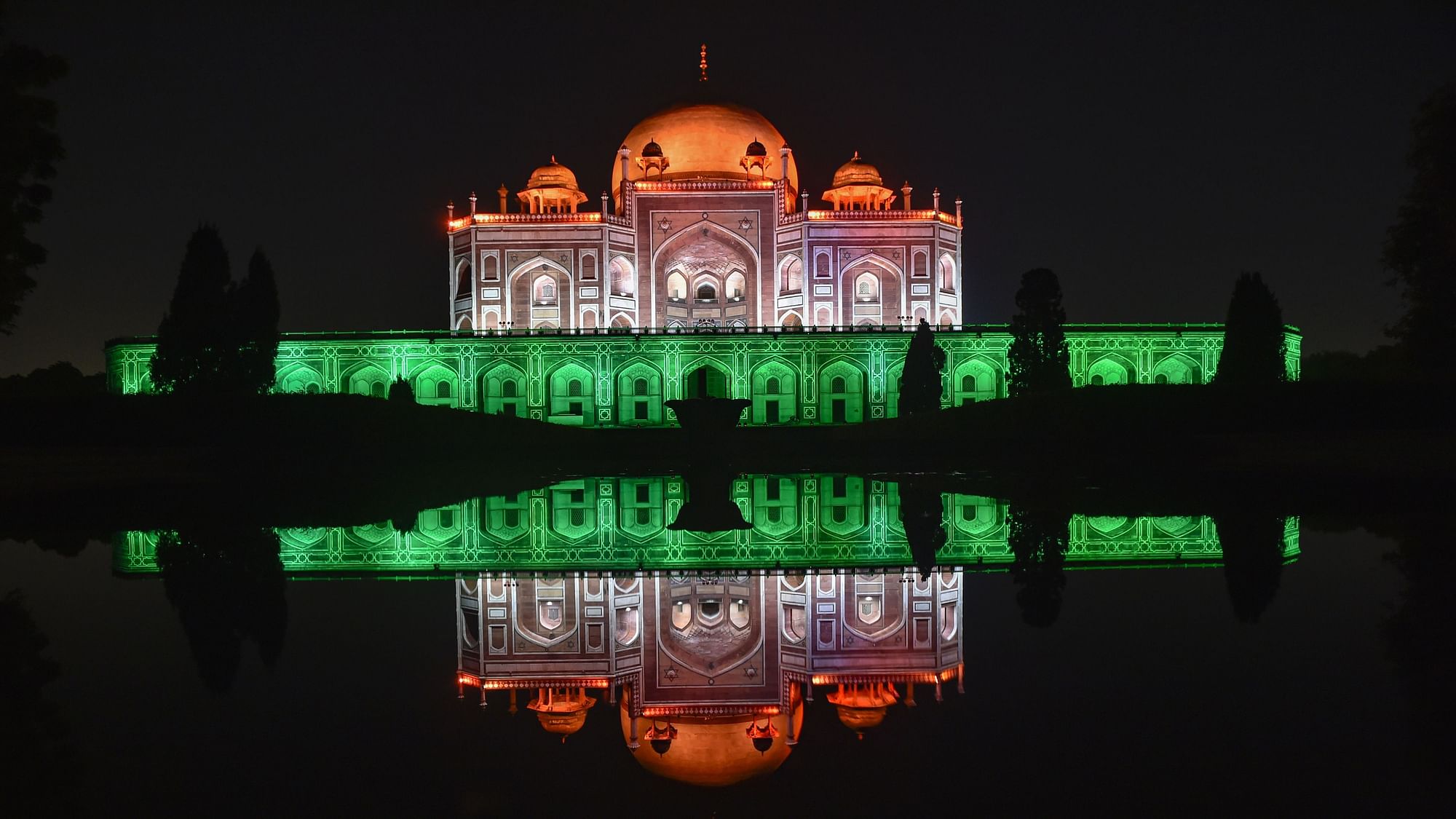 <div class="paragraphs"><p>New Delhi: Humayun's Tomb illuminated in tricolour on the occasion of the 100 crore vaccination milestone, in New Delhi, Thursday, 21 October.</p></div>