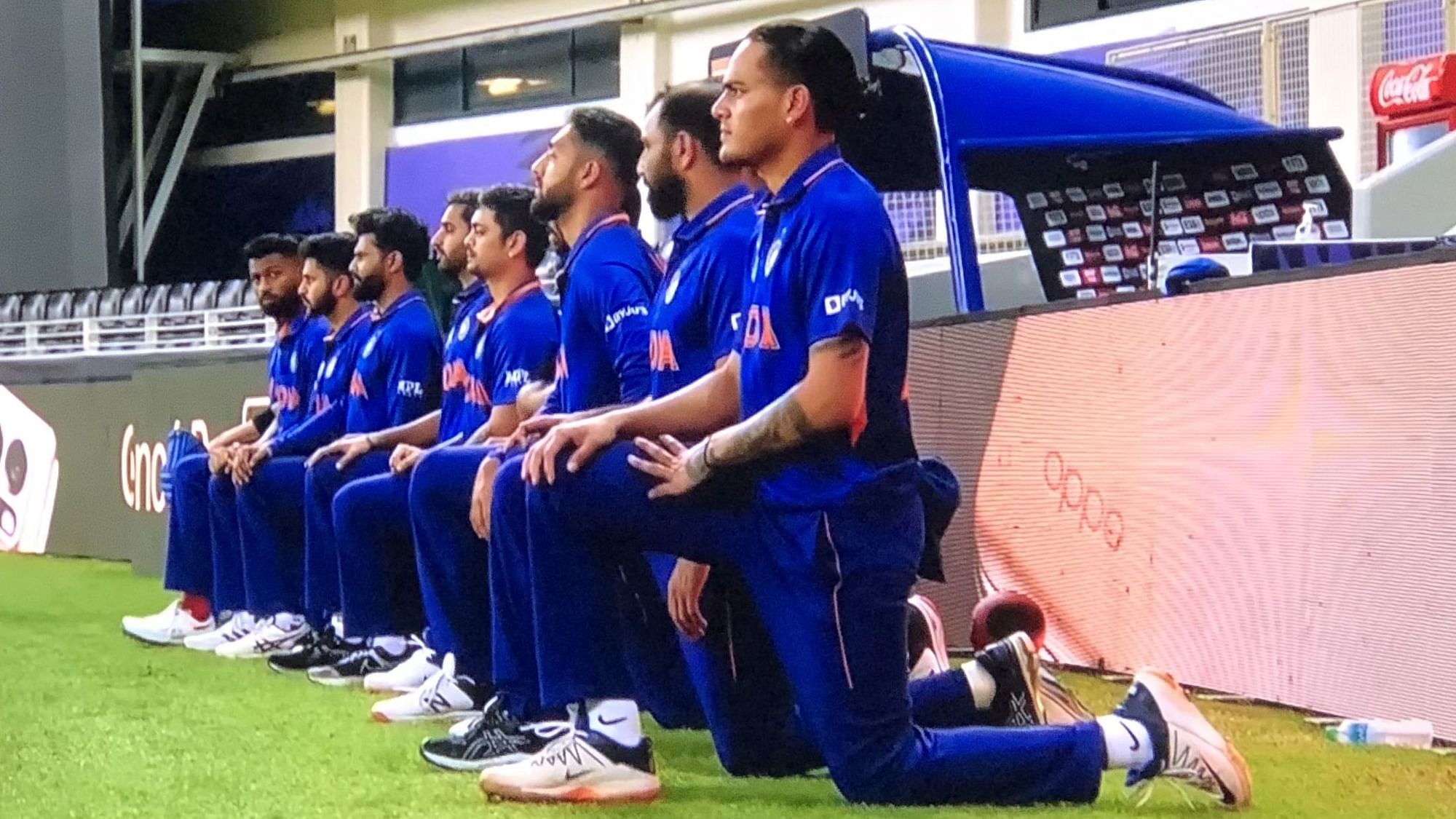 <div class="paragraphs"><p>The Indian cricket team took the knee before the start of the 2021 T20 World Cup.</p></div>