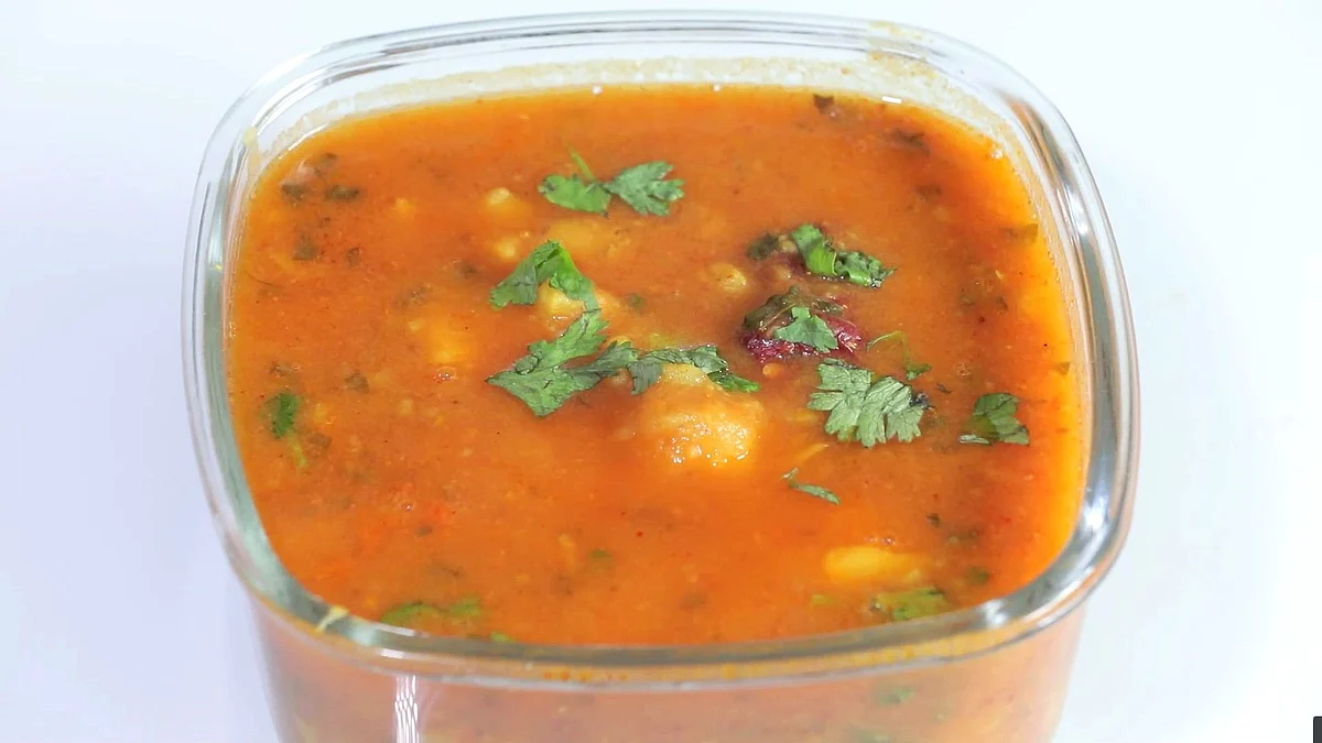 <div class="paragraphs"><p>Aloo Ki Sabzi.</p></div>