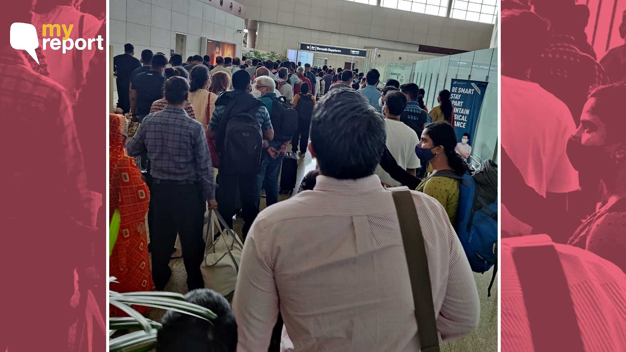 <div class="paragraphs"><p>Chaos at Mumbai airport on Friday, 8 October.</p></div>