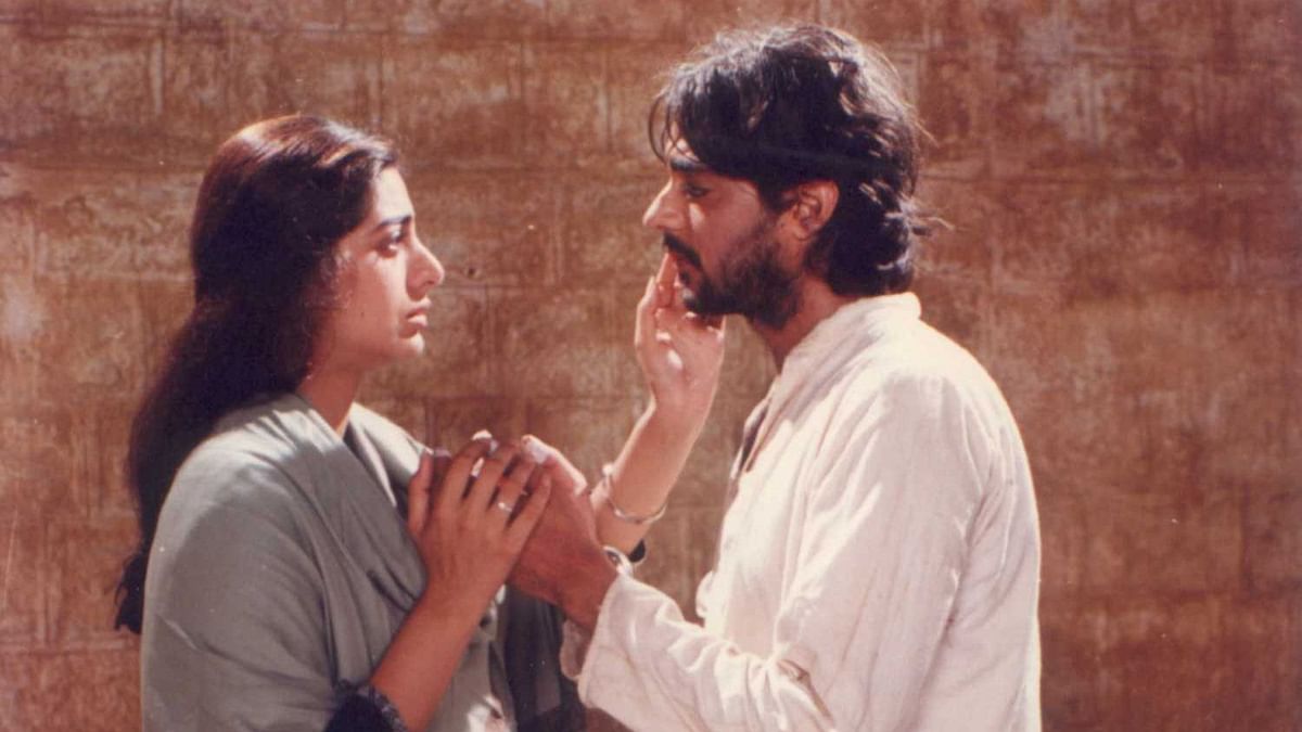 Gulzar's 'Maachis' is an honest attempt to exhibit a turbulent phase of Punjab's history that's still relevant.