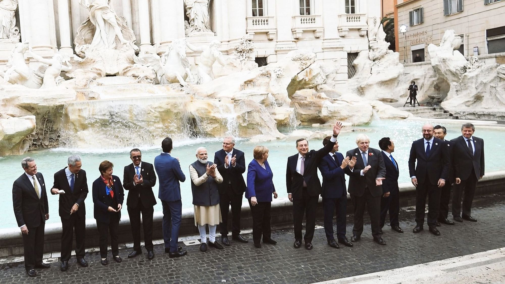 <div class="paragraphs"><p>Narendra Modi with G20 leaders at Rome's Trevi Fountain.&nbsp;</p></div>