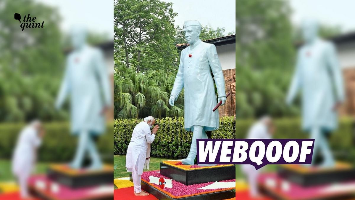 Edited Image Shared to Claim PM Modi Bowed Down in Front of Nehru's Statue