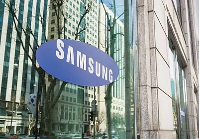 <div class="paragraphs"><p>Samsung has announced a 'buy now, pay later' option for its flagship smartphones and foldable phones in India.</p></div>