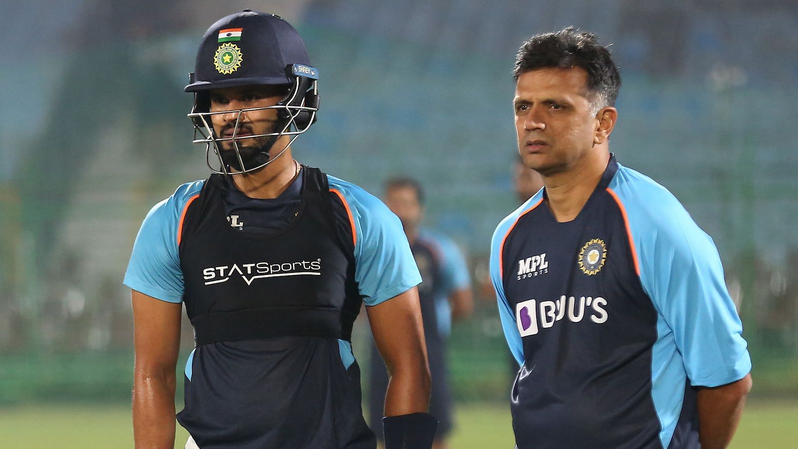 <div class="paragraphs"><p>Shreyas Iyer and Rahul Dravid at training.</p></div>