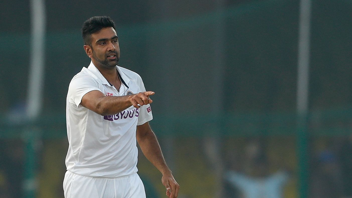 <div class="paragraphs"><p>Ashwin struck in his second over.</p></div>