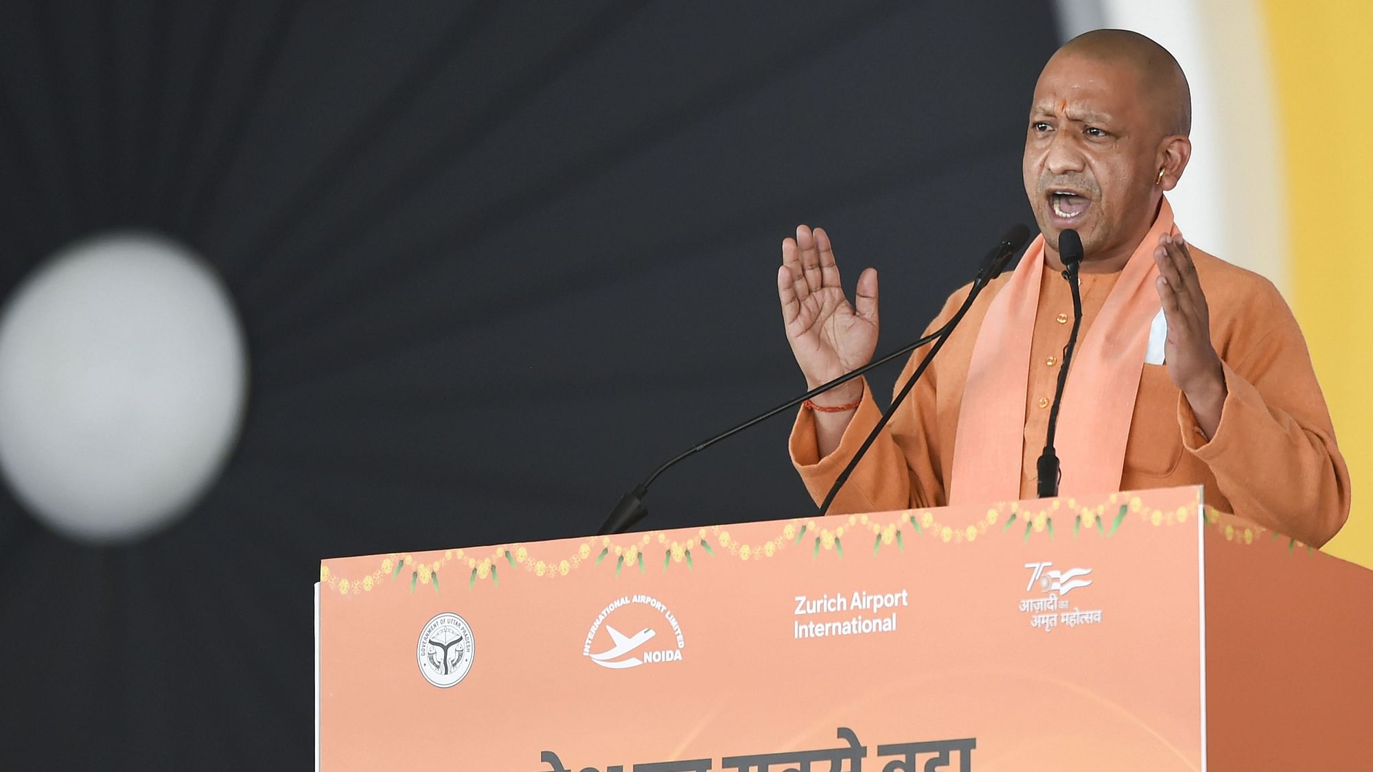 <div class="paragraphs"><p>Uttar Pradesh Chief Minister Yogi Adityanath on Thursday, 25 November, said that the previous state governments had been "led by followers of Jinnah," under whose administration the region had turned "into a land of riots."</p></div>