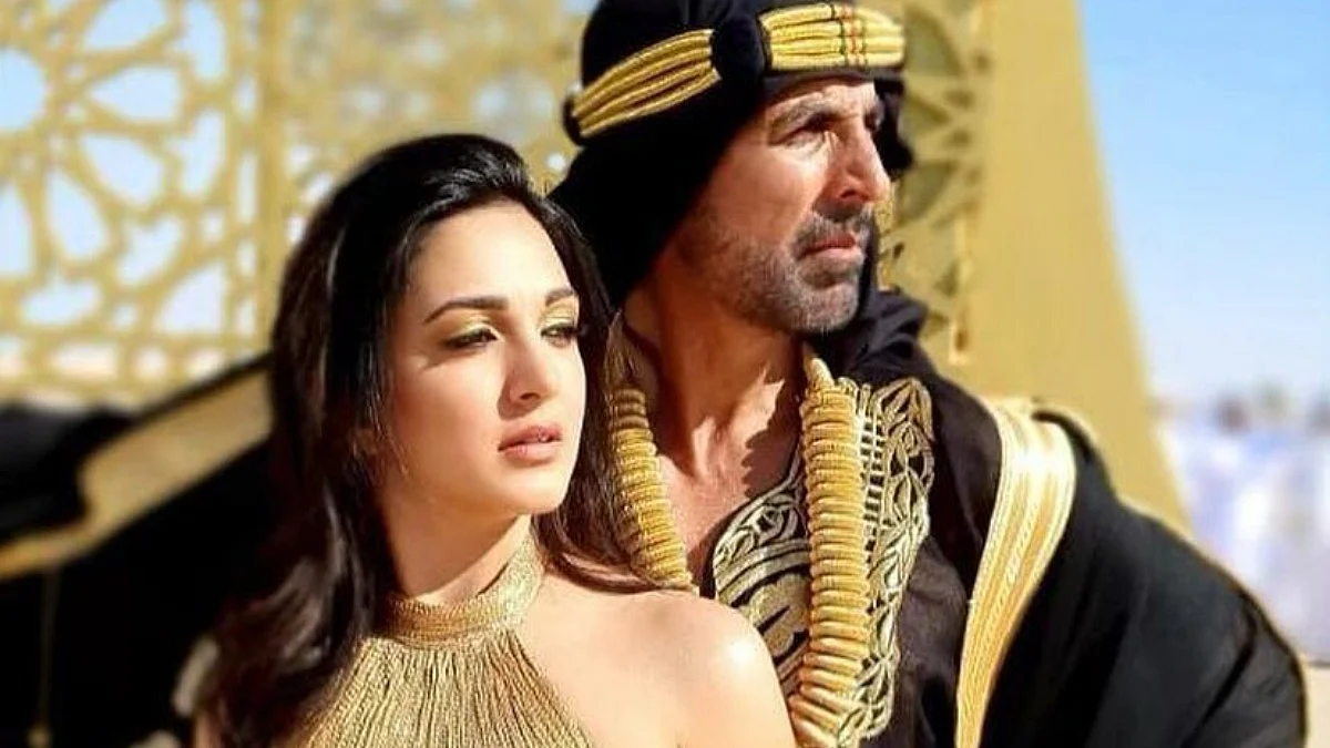 <div class="paragraphs"><p>Kiara Advani and Akshay Kumar in <em>Laxmii.</em></p></div>