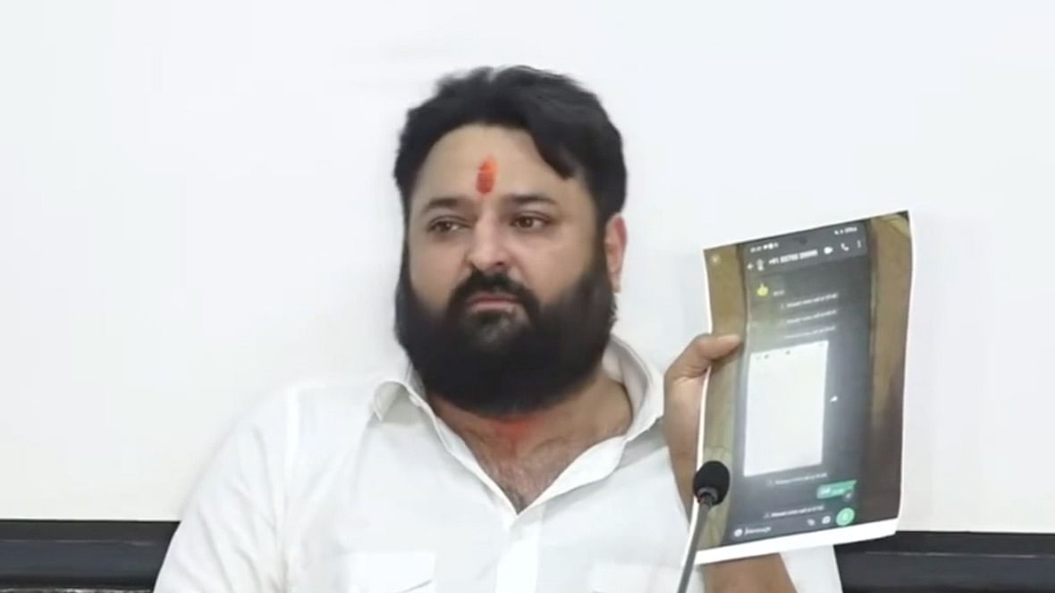 <div class="paragraphs"><p>BJP Leader Mohit Kamboj on Sunday claimed that several NCP leaders were aware of the cruise ship party.</p></div>