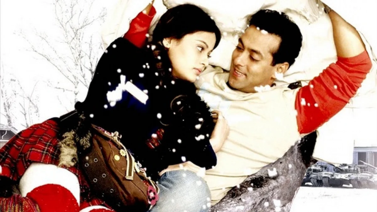 <div class="paragraphs"><p>Salman Khan and Sneha Ulla In <em>Lucky: No Time for Love.</em></p></div>