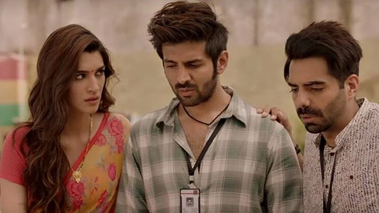 <div class="paragraphs"><p>Kriti Sanon, Kartik Aryan and Aparshakti Khurana in<em> Luka Chuppi</em>.</p></div>
